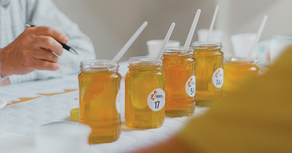 Augusztus végéig jelentkezhetnek a méhészek